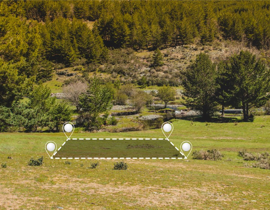 Estimation gratuite de terrain constructible avec délimitation du périmètre et bornage du lot.